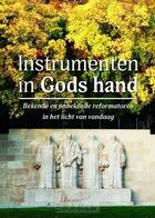 instrumenten-in-gods-hand