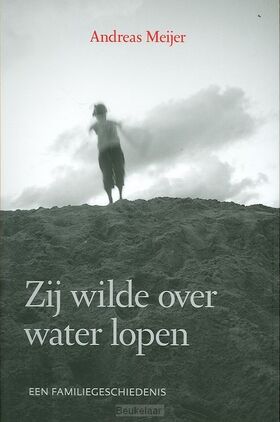 zij-wilde-over-water-lopen